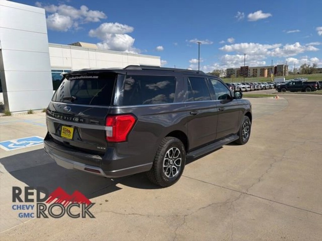 Used 2024 Ford Expedition Max XLT