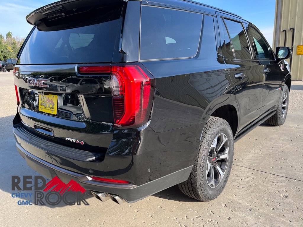 2026 GMC Yukon AT4 Ultimate - Photo 7