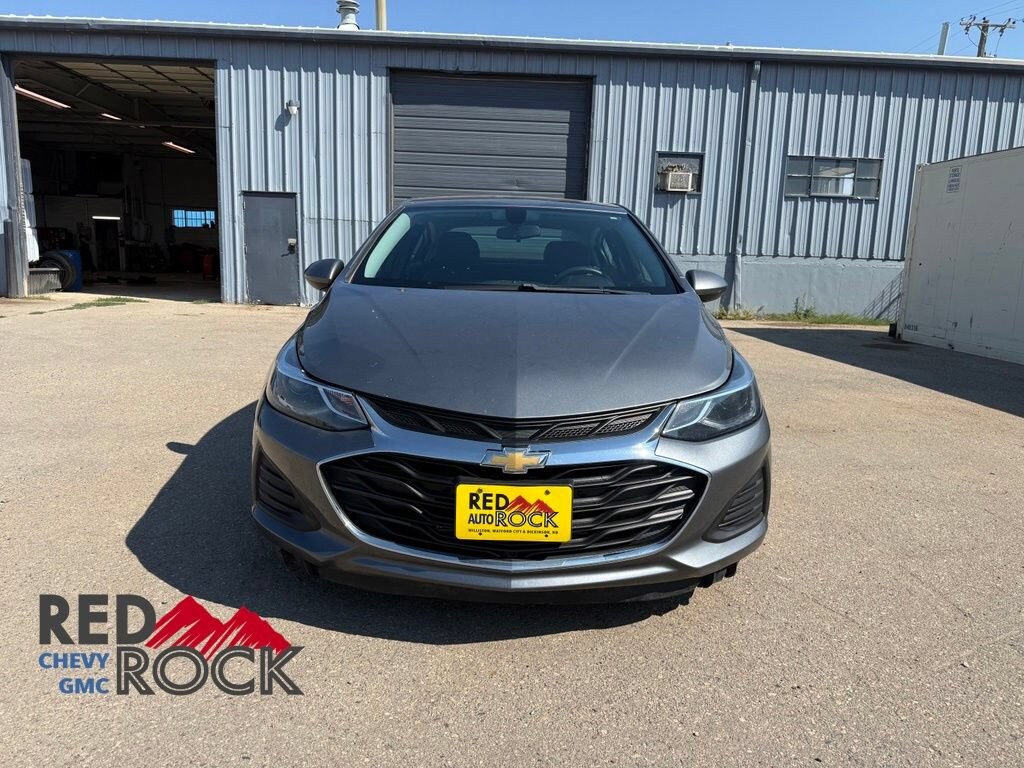 Used 2019 Chevrolet Cruze LT Car