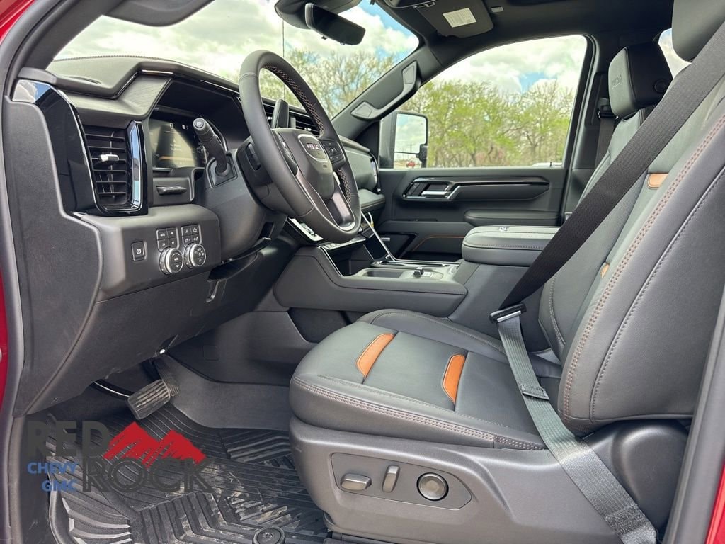 2026 GMC Sierra 2500HD AT4 - Photo 10