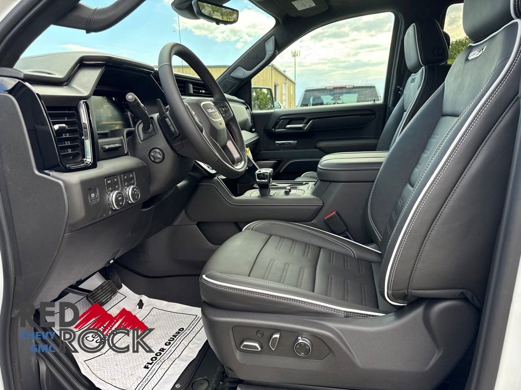 2026 GMC Sierra 1500 AT4X - Photo 10
