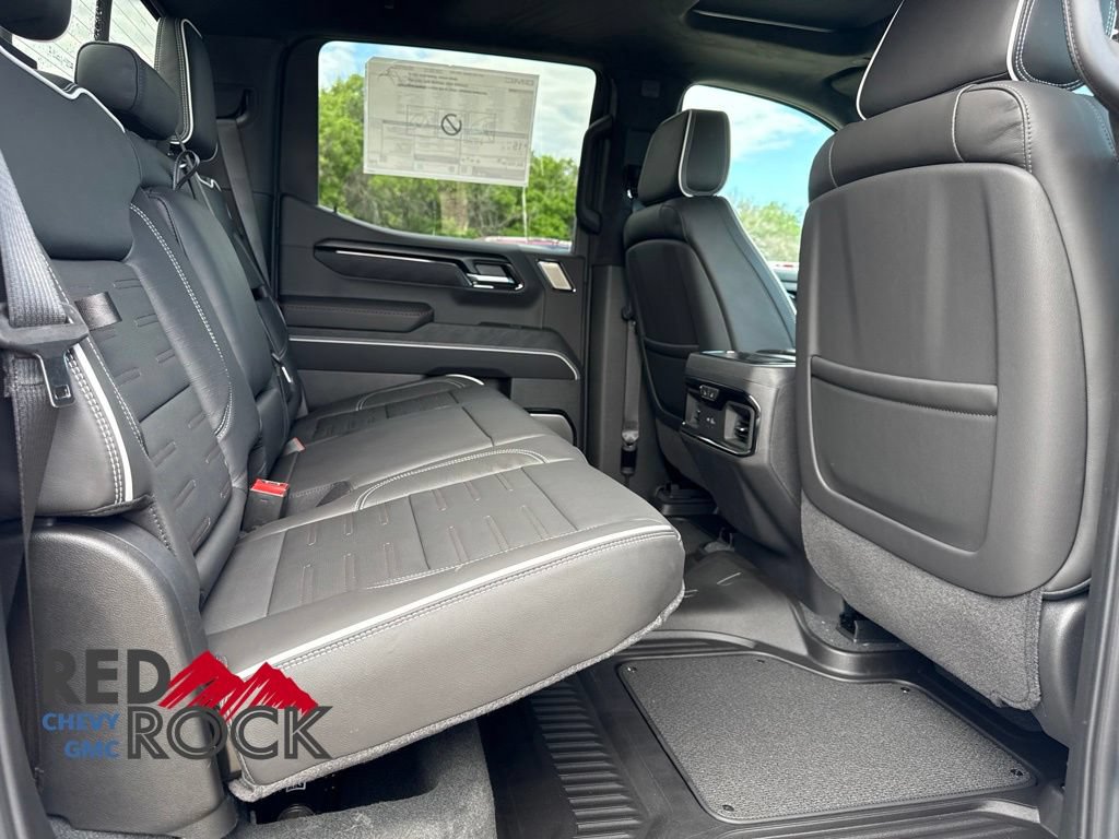 2026 GMC Sierra 1500 AT4X - Photo 13