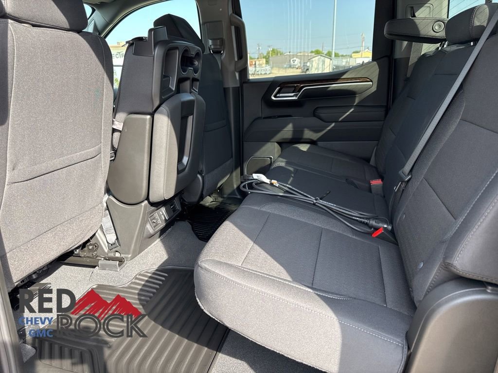 2026 GMC Sierra 1500 SLE - Photo 12