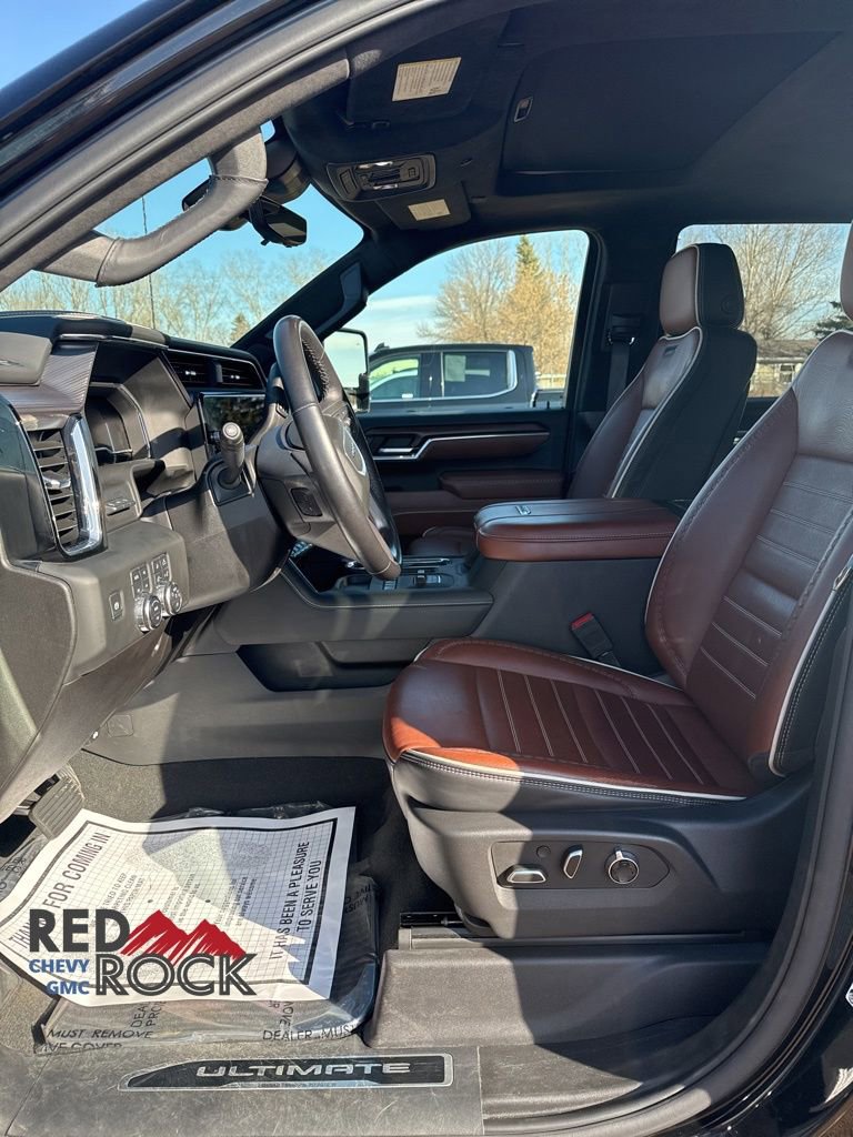 2025 GMC Sierra 3500HD Denali Ultimate - Photo 11