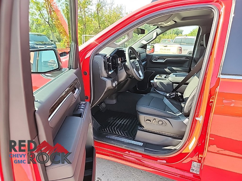 2026 GMC Sierra 1500 SLE - Photo 10