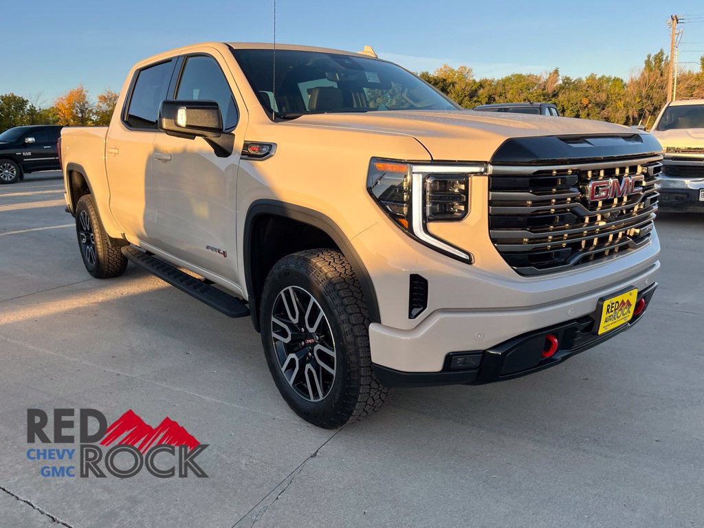 2026 GMC Sierra 1500 AT4 - Photo 9