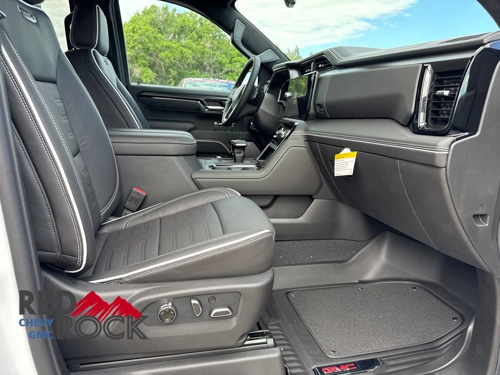 2026 GMC Sierra 1500 AT4X - Photo 11