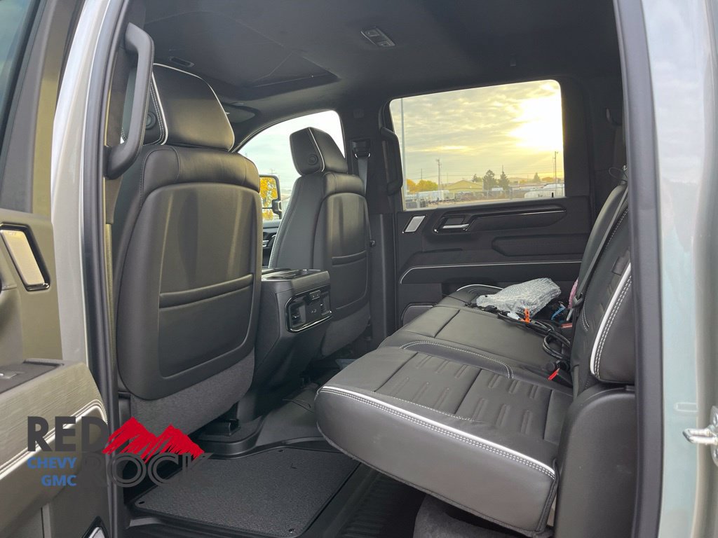 2026 GMC Sierra 2500HD AT4X - Photo 11