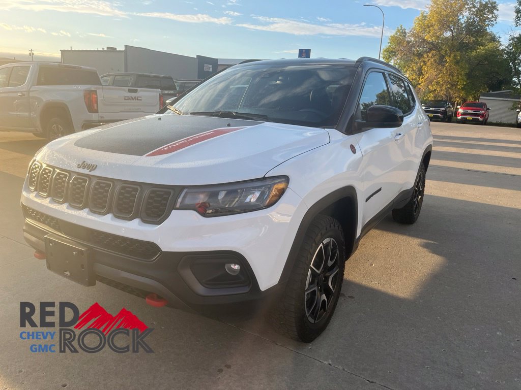 Used 2026 Jeep Compass Trailhawk