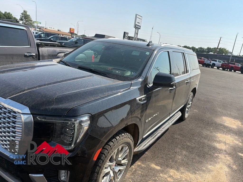Used 2021 GMC Yukon XL Denali SUV