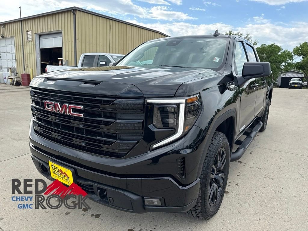 2026 GMC Sierra 4WD Crew Cab Short Box Elevation's photo