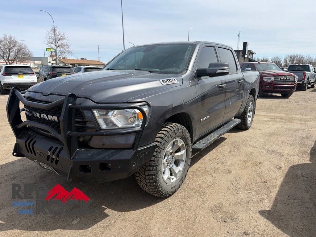 2022 RAM 1500 Big Horn/Lone Star 4x4 Crew Cab 5'7's photo
