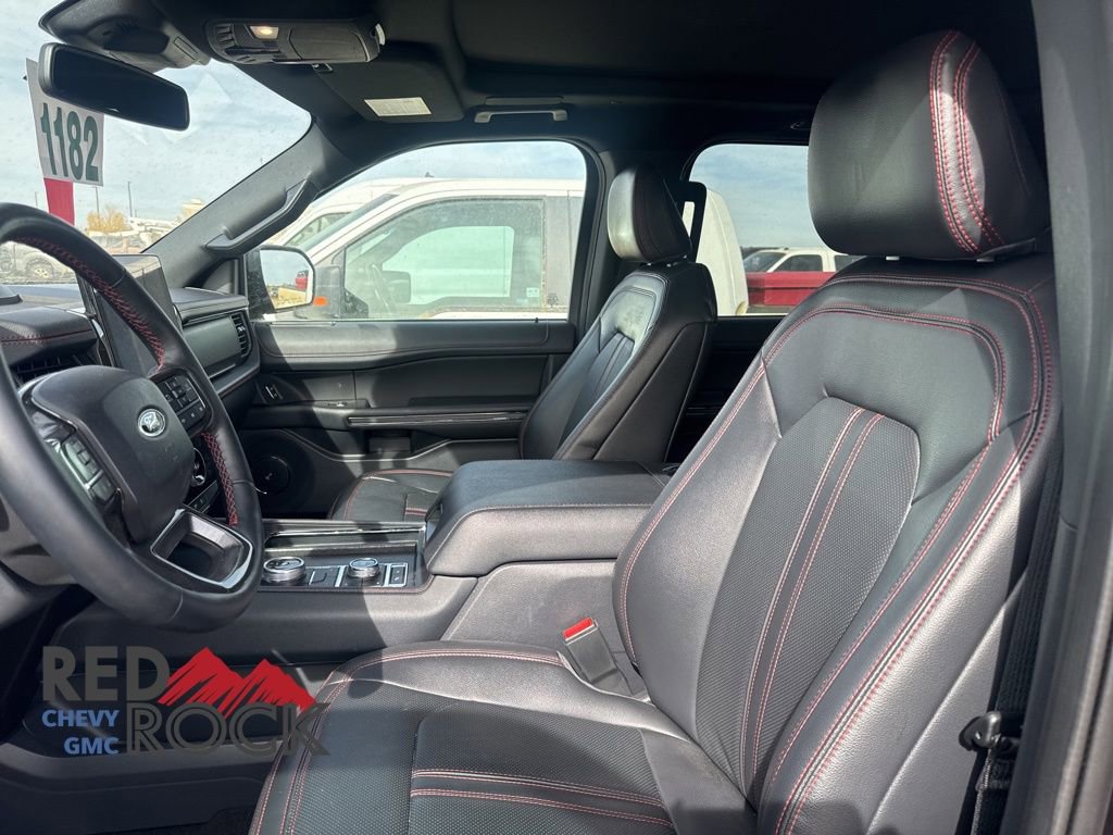 2024 Ford Expedition Limited photo 2