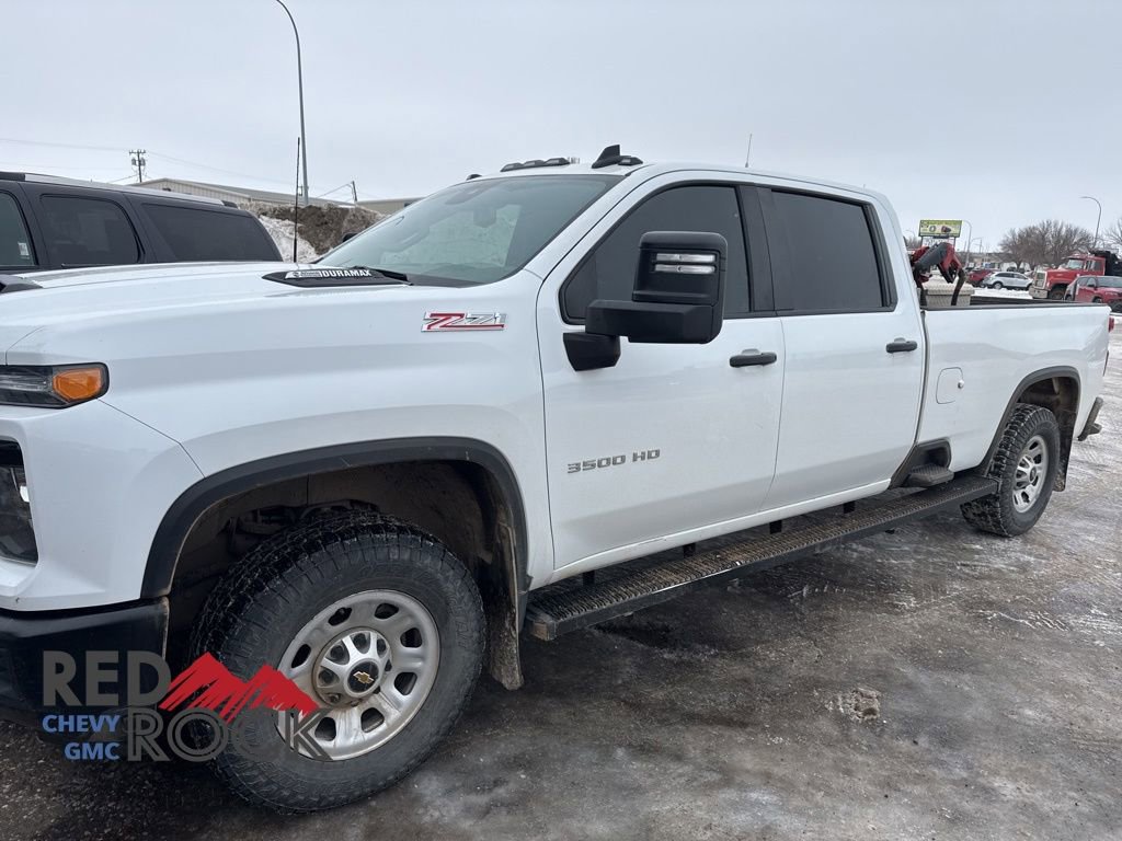 2024 Chevrolet Silverado 3500 Chassis Cab Work Truck's photo