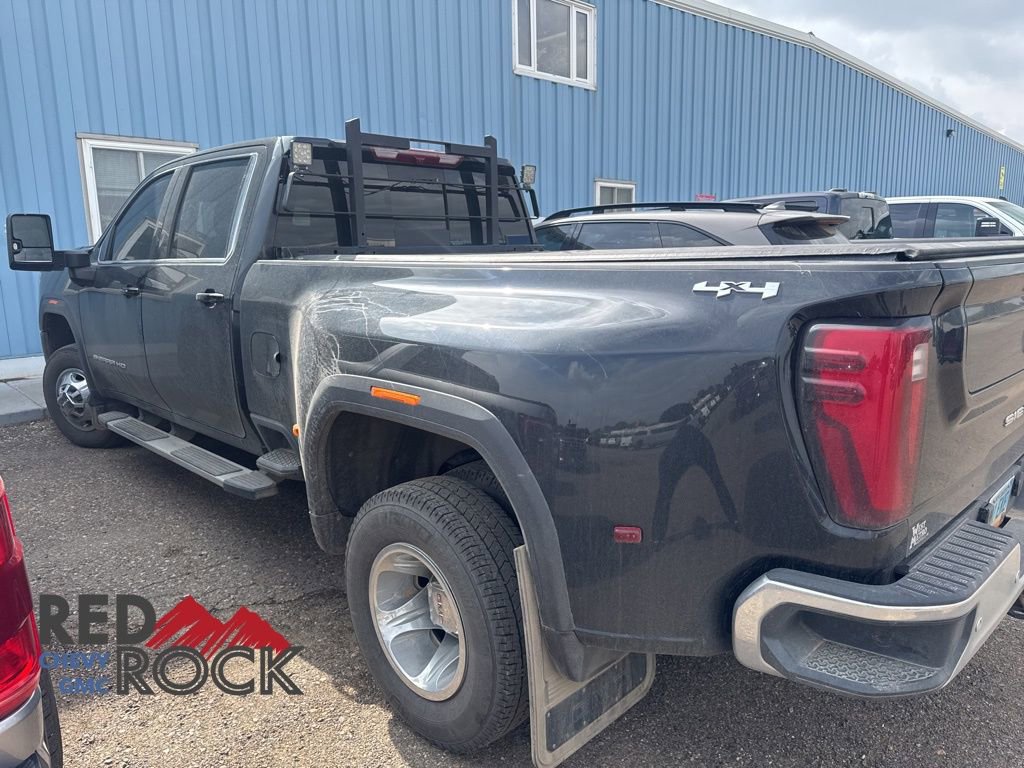 2025 Gmc Sierra 3500 HD SLE photo 3