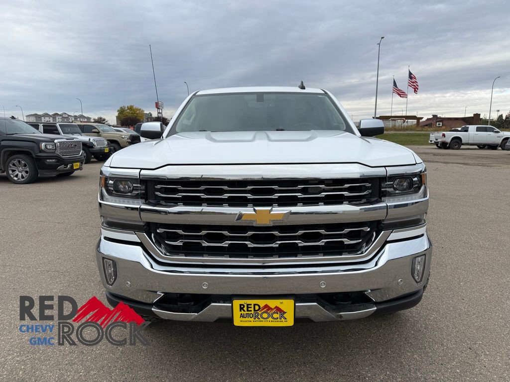 2018 Chevrolet Silverado 1500 LTZ photo 2