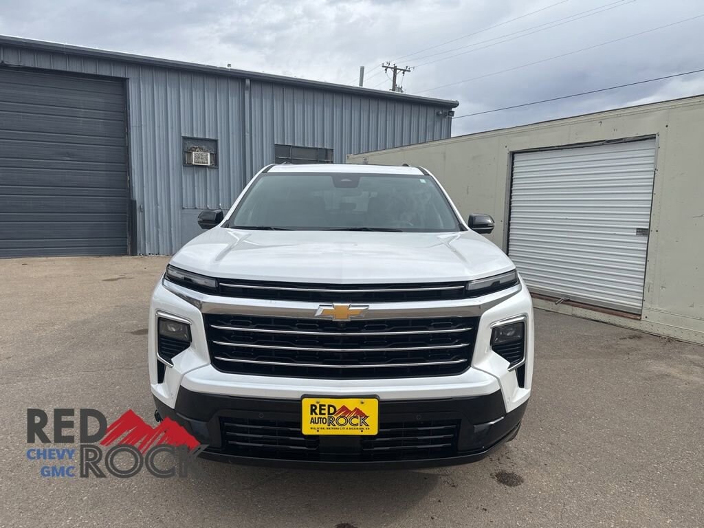 Used 2025 Chevrolet Traverse High Country SUV