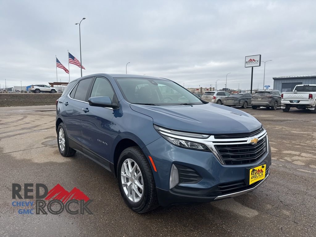 2024 Chevrolet Equinox LT photo 4