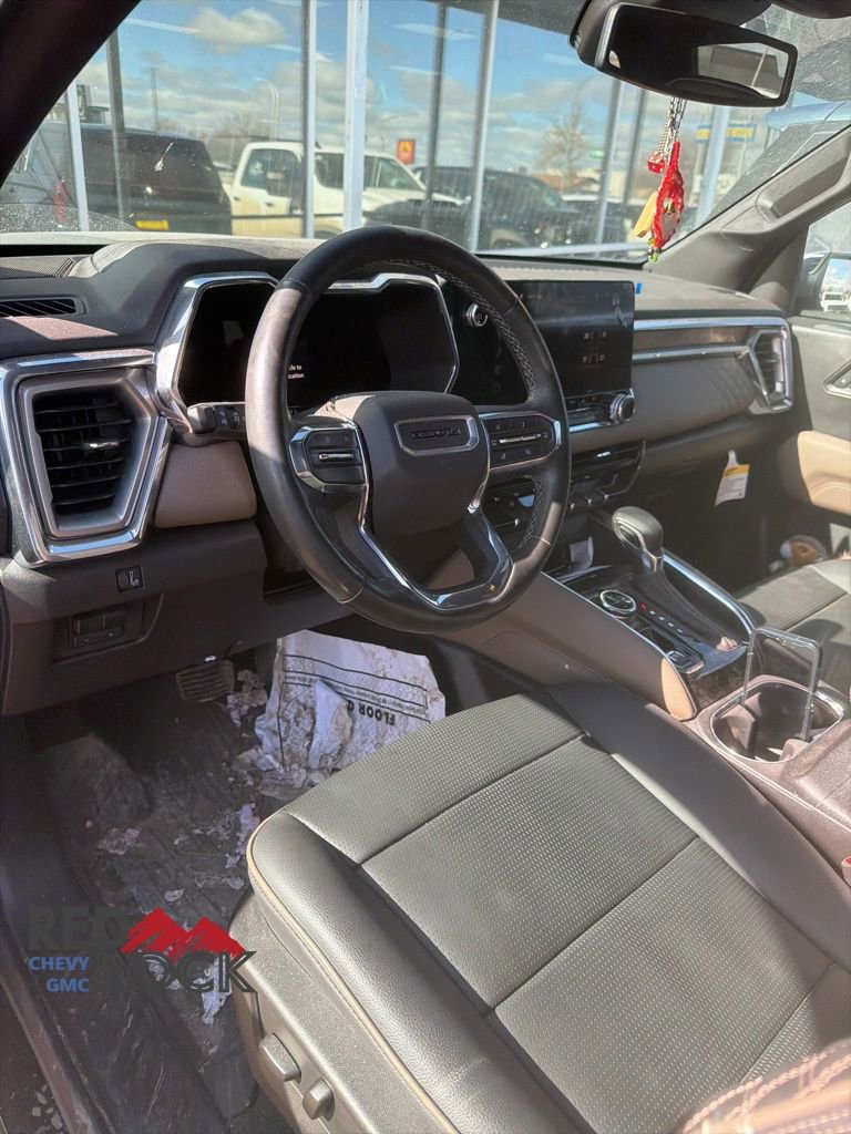 2024 Gmc Canyon Denali photo 4