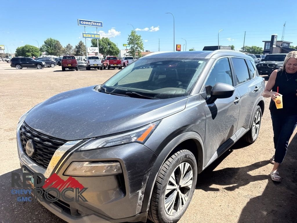 2023 Nissan Rogue SV AWD's photo