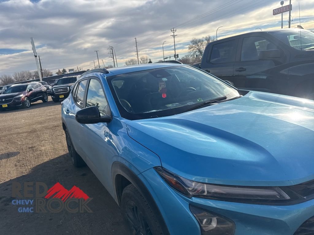 2025 Chevrolet Trax ACTIV photo 3