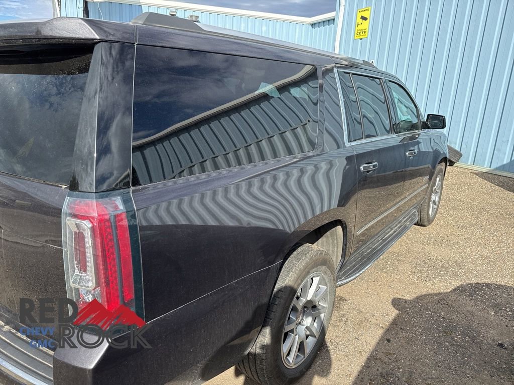 2017 Gmc Yukon XL Denali photo 4