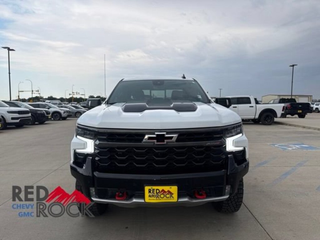 Used 2025 Chevrolet Silverado 1500 ZR2 Truck