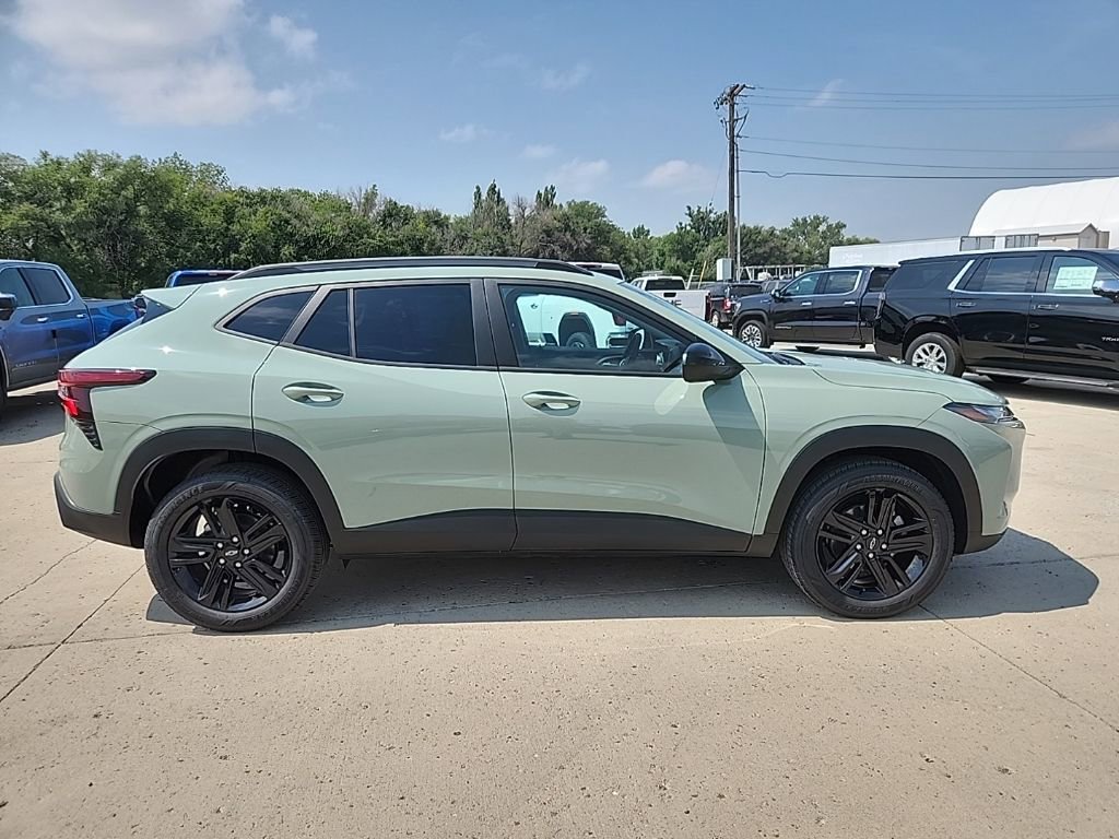 2025 Chevrolet Trax ACTIV photo 4