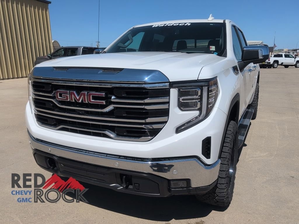 New 2024 GMC Sierra 1500 SLT Truck
