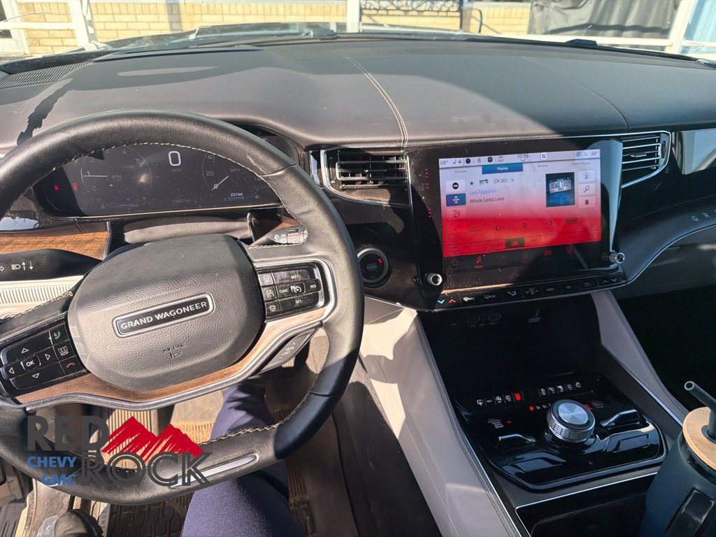 2024 Jeep Grand Wagoneer 