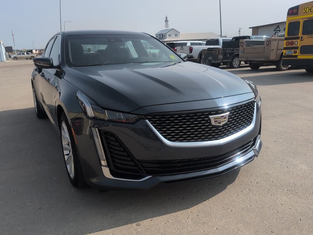 2021 Cadillac CT5 Luxury photo 3