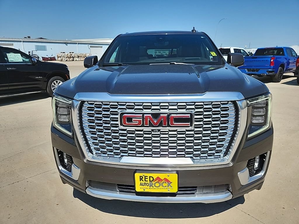 2021 Gmc Yukon Denali photo 2