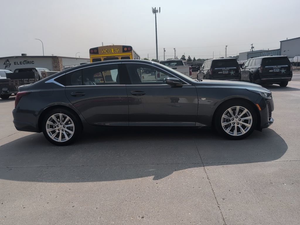 2021 Cadillac CT5 Luxury photo 4