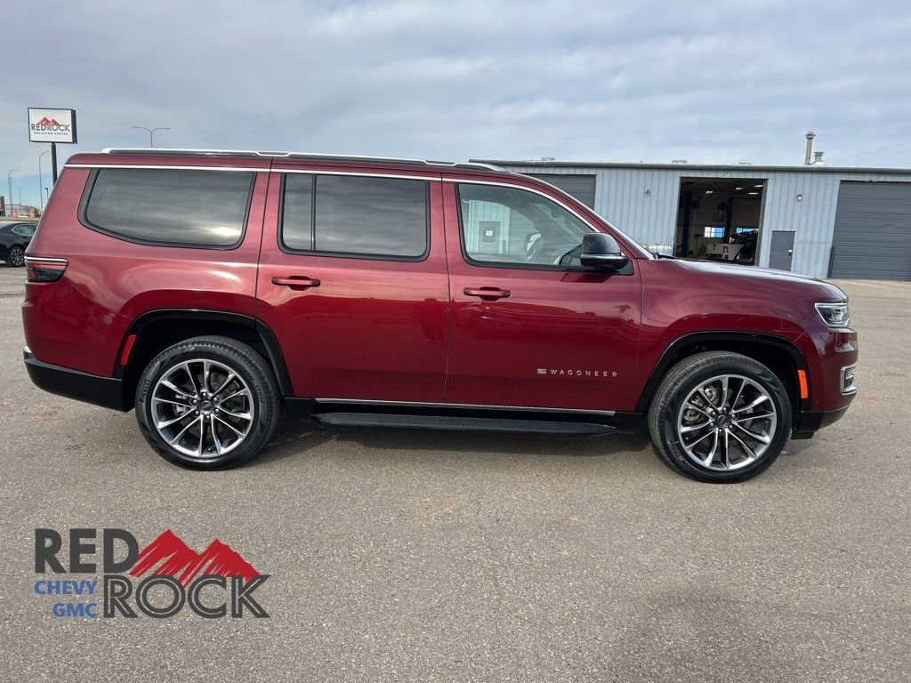 Used 2024 Jeep Wagoneer