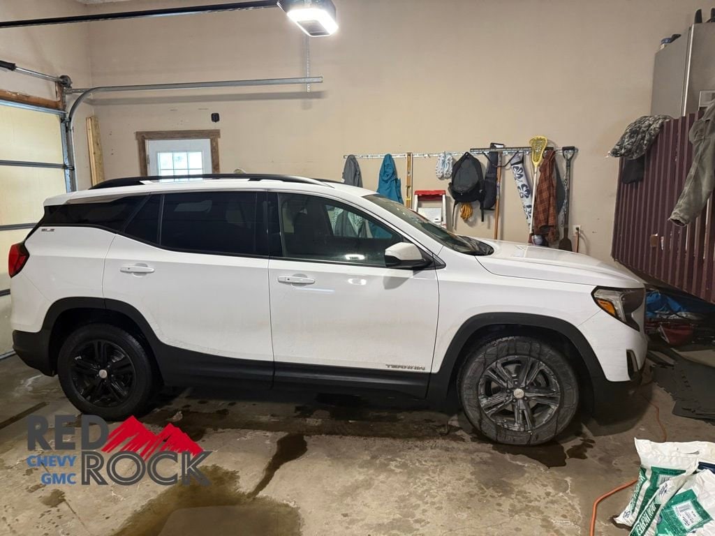 Used 2018 GMC Terrain SLE SUV