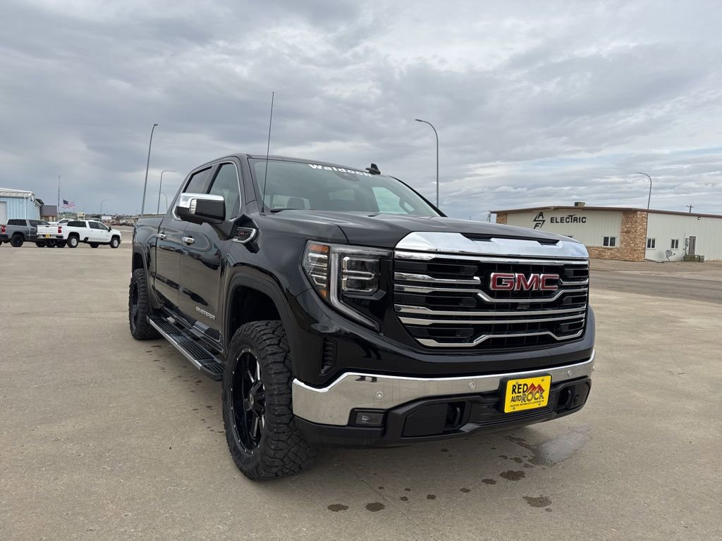 2024 Gmc Sierra 1500 SLT photo 3