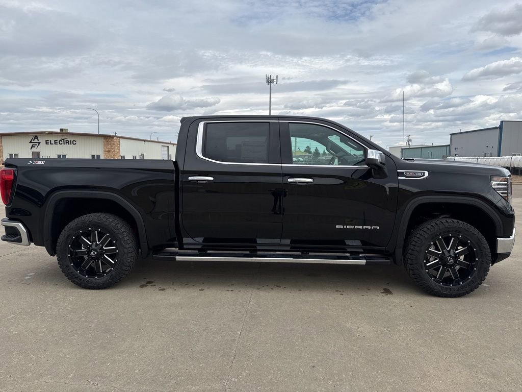 2024 Gmc Sierra 1500 SLT photo 4
