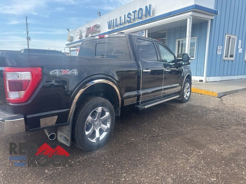 2023 Ford F-150 XLT photo 2