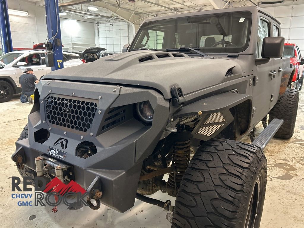 2020 Jeep Gladiator Sport S's photo