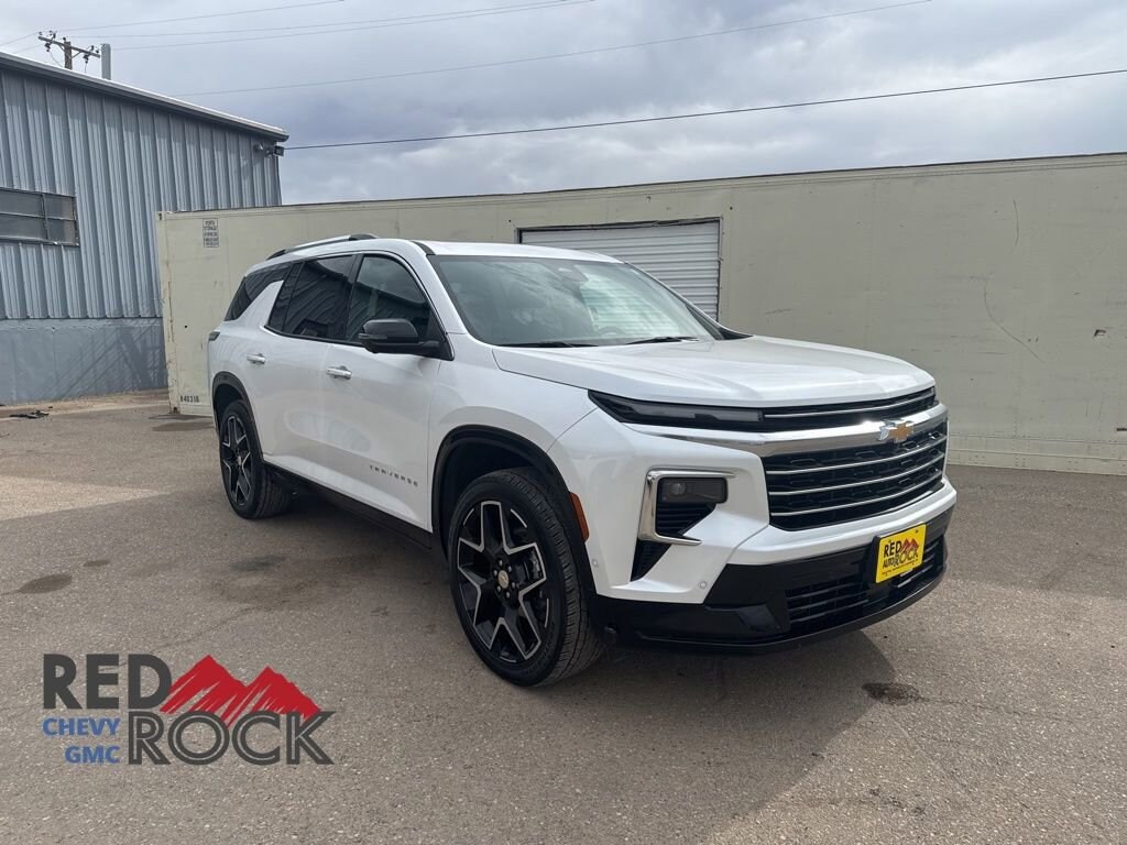 Used 2025 Chevrolet Traverse High Country SUV