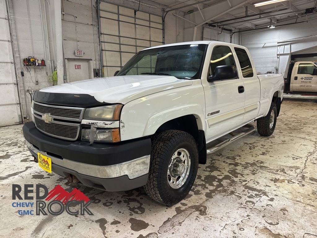 2005 Chevrolet Silverado 2500HD LS
