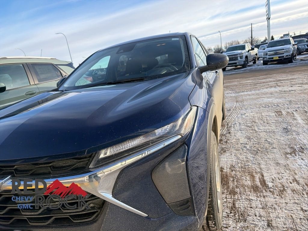 2024 Chevrolet Trax LS photo 4