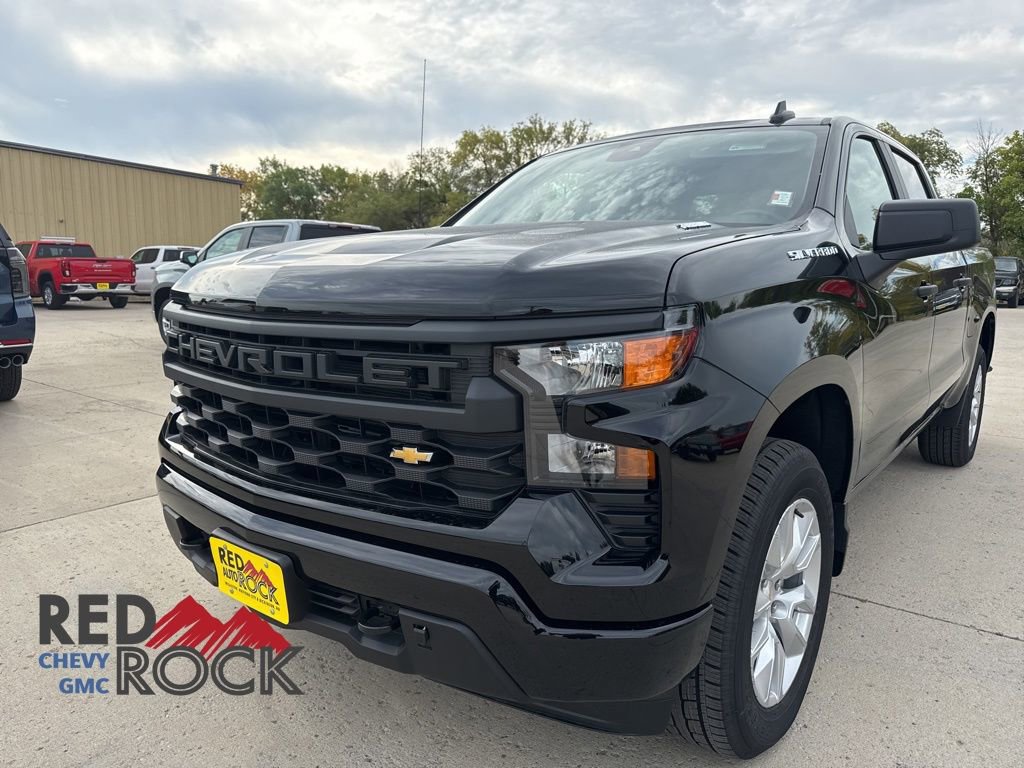 2026 Chevrolet Silverado 1500 Custom's photo