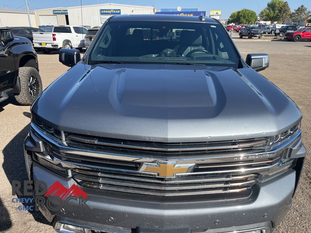 2020 Chevrolet Silverado 1500 High Country photo 2