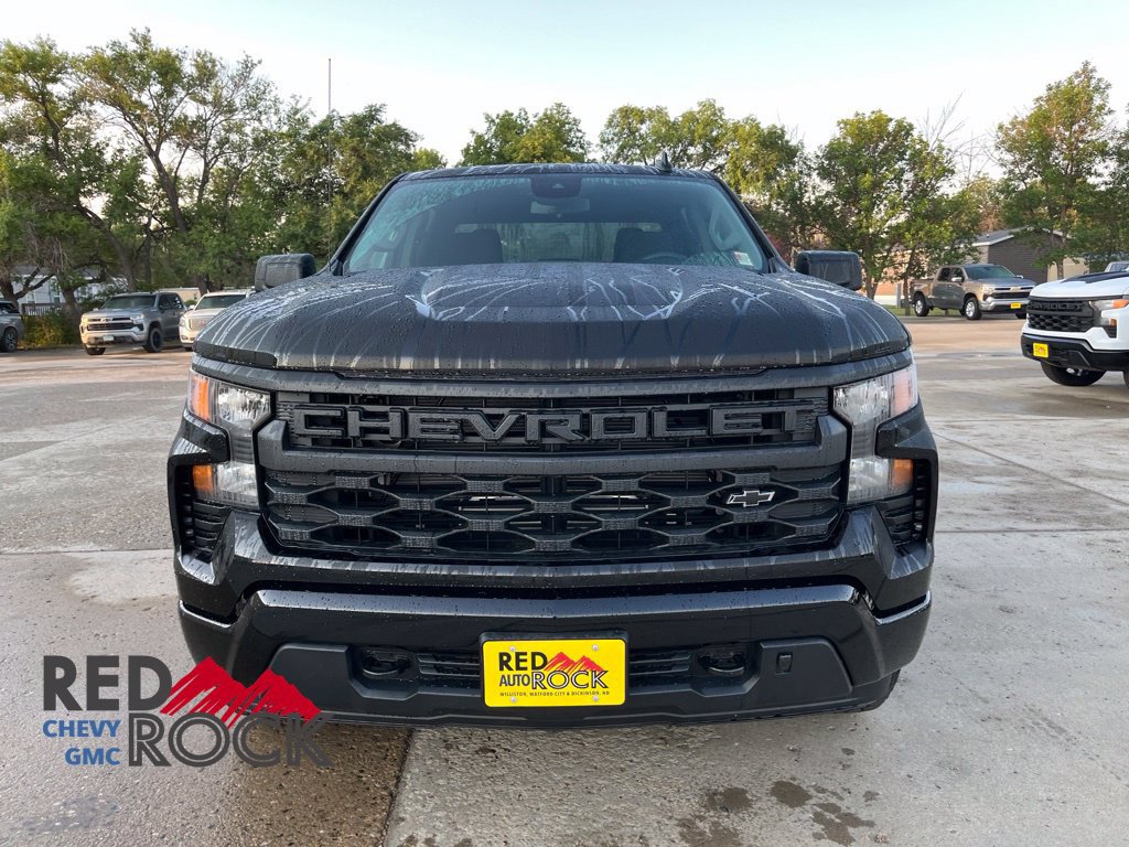 2026 Chevrolet Silverado 1500 Custom Truck