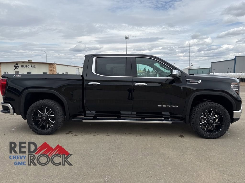 New 2024 GMC Sierra 1500 SLT Truck