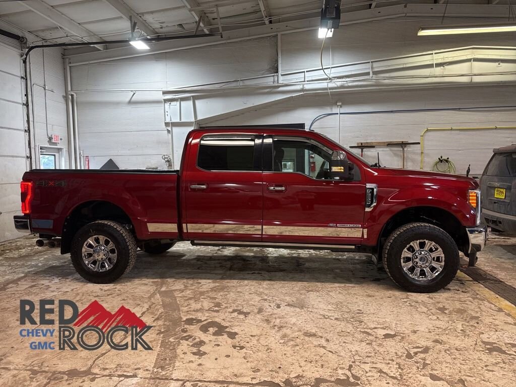 Used 2017 Ford Super Duty F-250 SRW Lariat