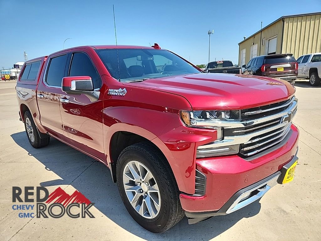 2019 Chevrolet Silverado 1500 High Country photo 3