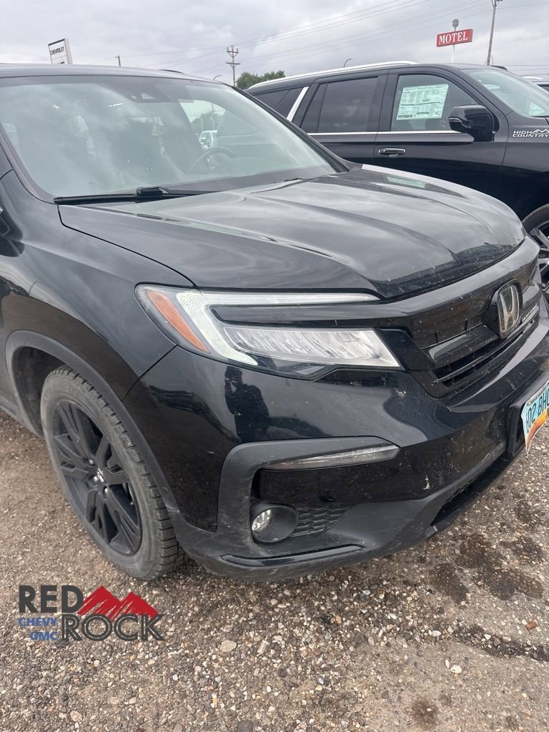 2020 Honda Pilot Black Edition photo 2