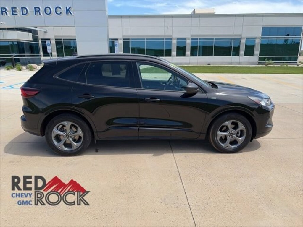 Used 2024 Ford Escape ST-Line